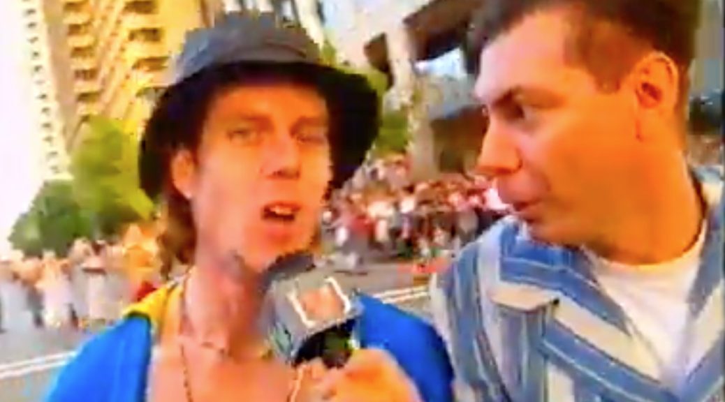 Maynard at 1999 Sydney Gay & Lesbian Mardi Gras Parade.