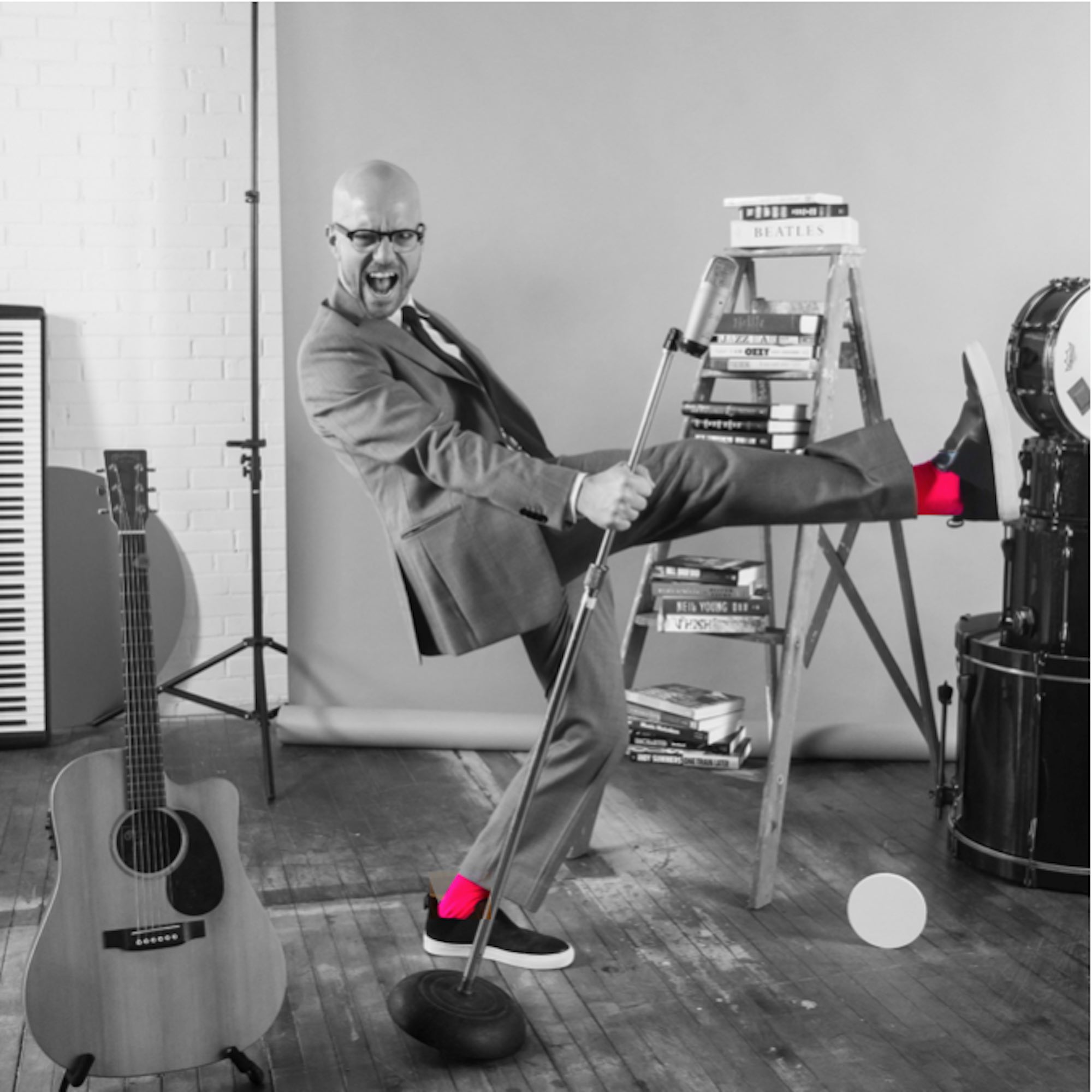 George Hrab – Bond, Bee Gees & Baths